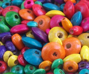 different colours coconut shell beads